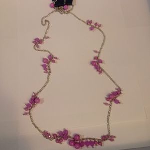 Lonh necklace